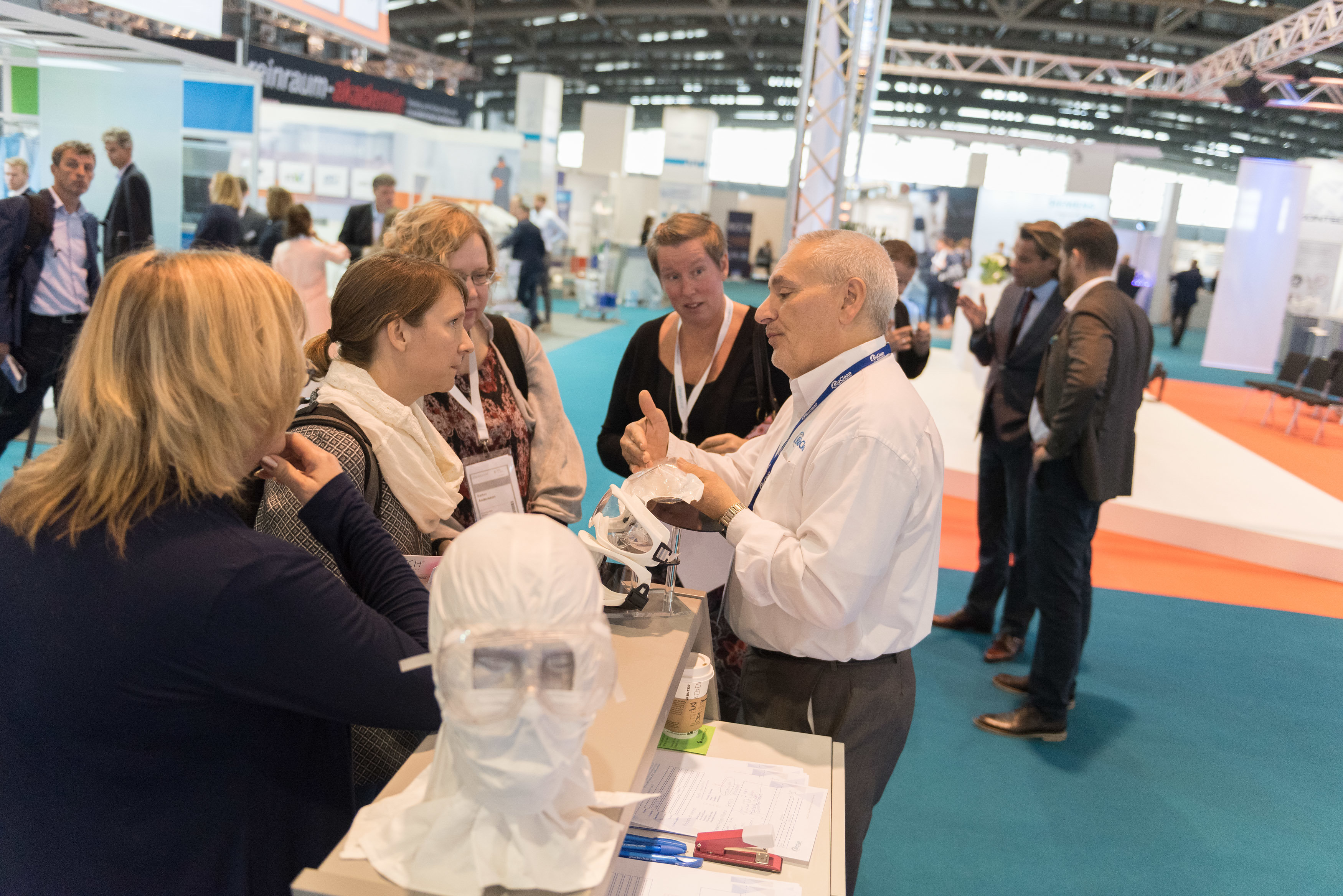 Reinraummesse Cleanzone vergrößert Angebot